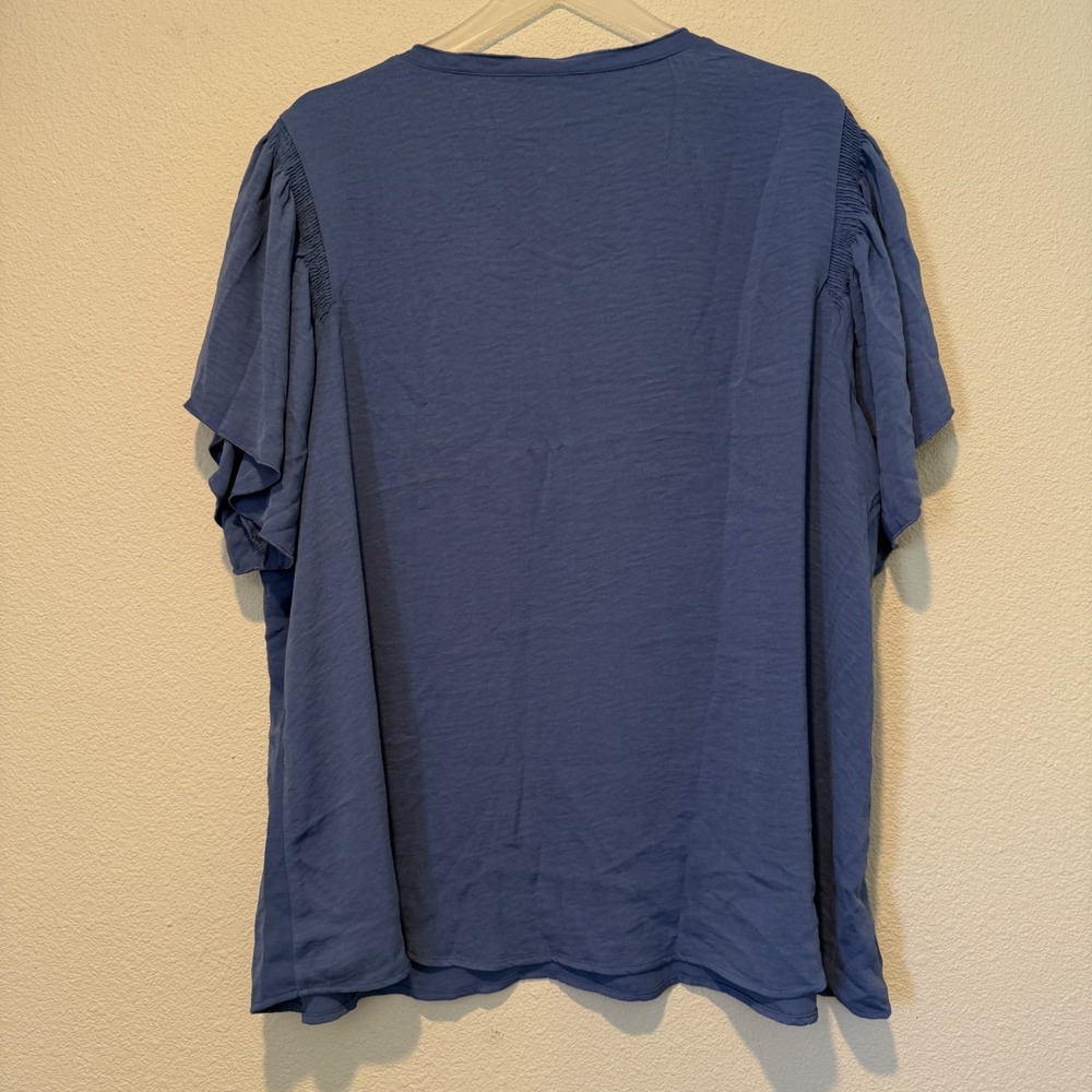 Tamara H Blue V-Neck Flutter Sleeve Smocked Shoulder Blouse Top Plus Size 2X - Picture 4 of 5